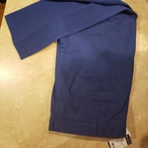 Cremieux Madison Classic Fit Flat Front Mens Chino